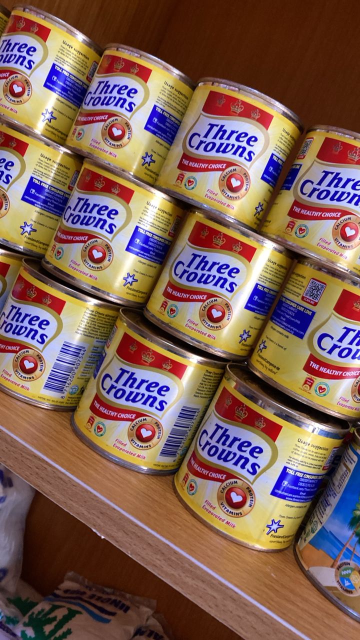 Three Crowns liquid milk